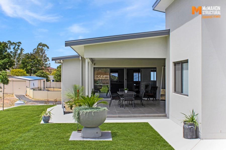 Vincent Place, Inverell 