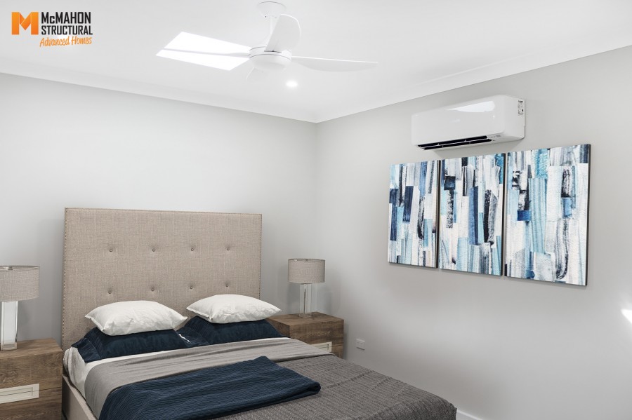 Byron Street - Upstairs Unit 2, Inverell NSW