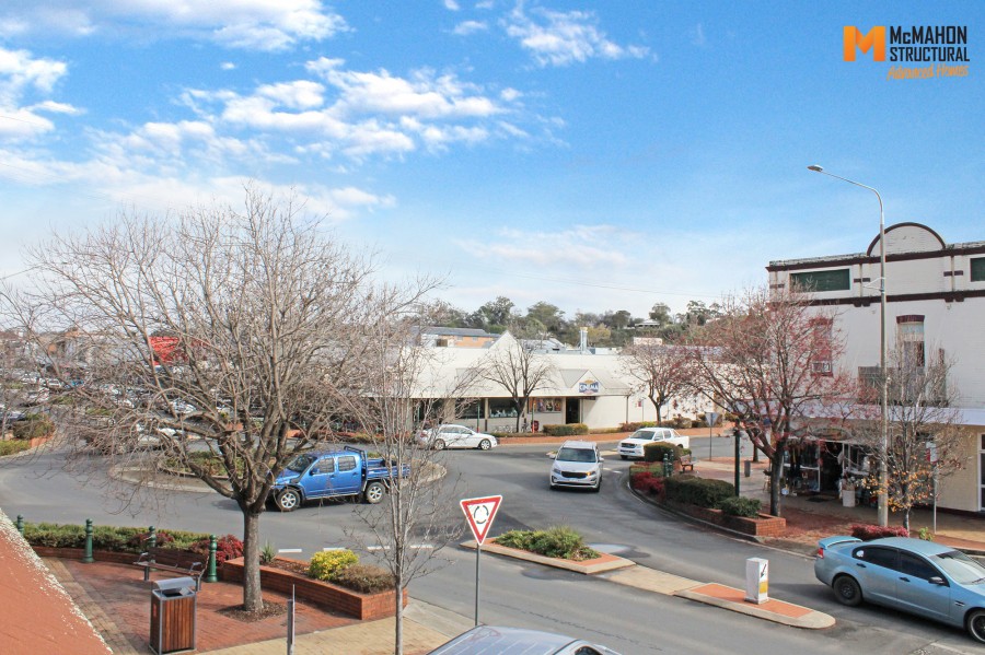 Byron Street - Upstairs Unit 1, Inverell NSW