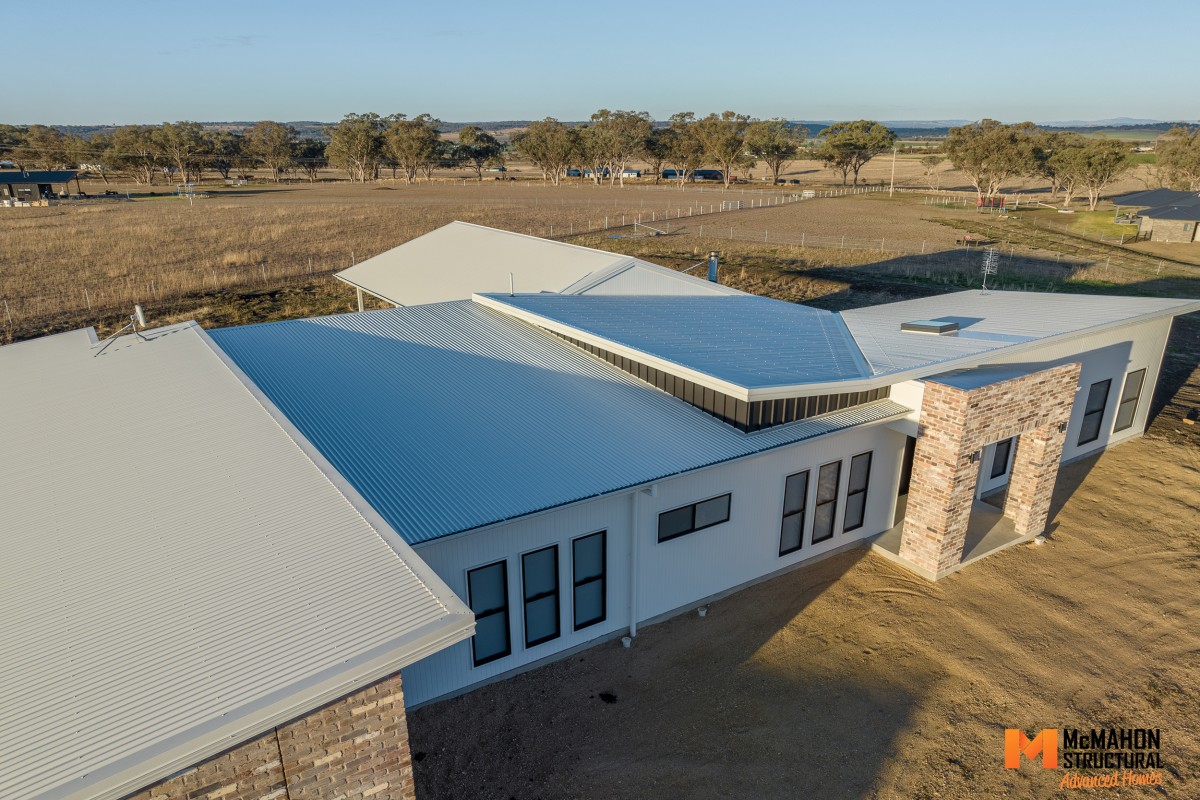 Yetman Road, Inverell NSW