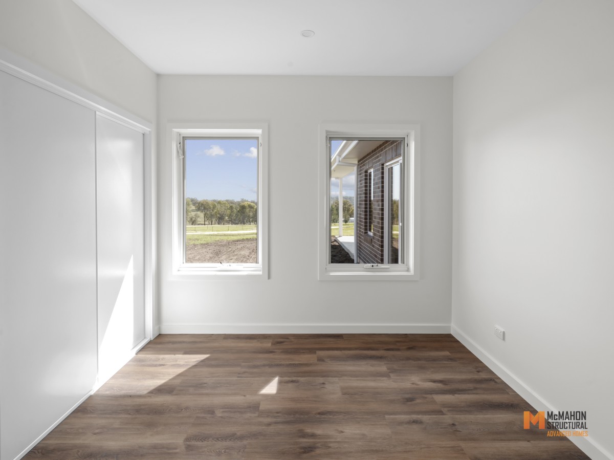 Roscrea Lane, Inverell NSW 