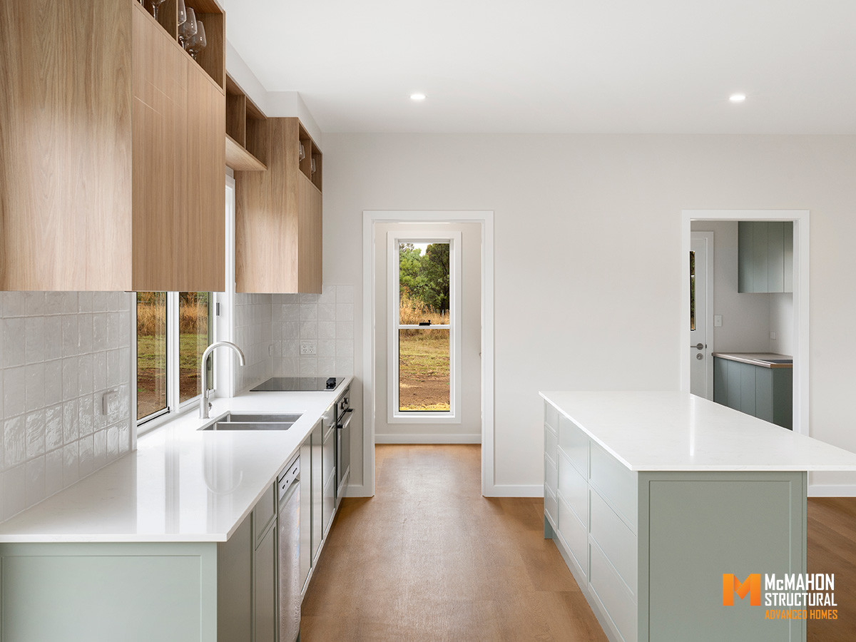 ALTITUDE - Flora Place, Runnymede Heights, Inverell
